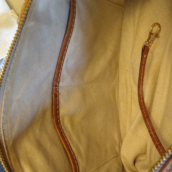 VGUC. Vintage Michael Michael kors alligator print leather handbag. - Picture 16 of 16